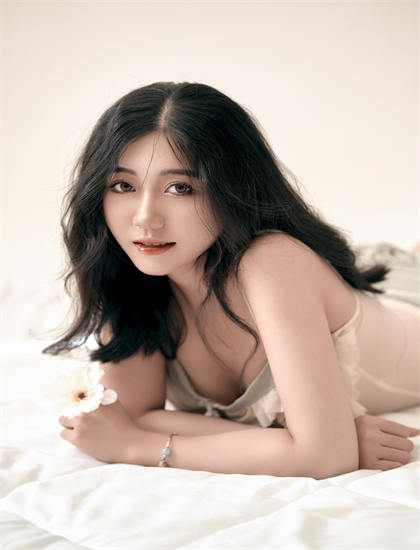 技术分析：杨光的农村生活中的摄影技术 艺术与技术的完美融合 为观众带来全新视觉体验