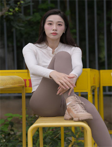 熟女人妻精品一区二区三-女人和公牛做了好大好爽