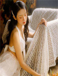 女房客
